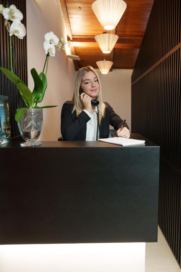 Hotel The Place 217 Rom